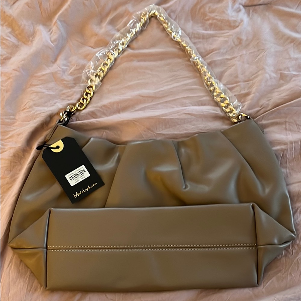 Moda luxe hobo bag in putty